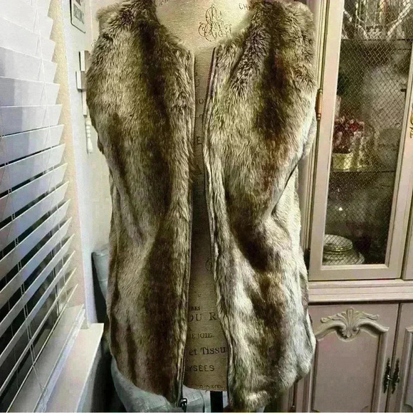 Express Army green utility jacket with detachable hood and inner faux fur vest - Picture 7 of 14